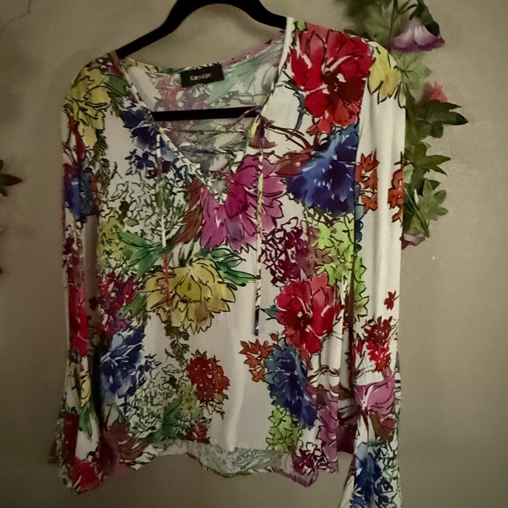 Karen Kane White and Red Tie Front Floral Blouse